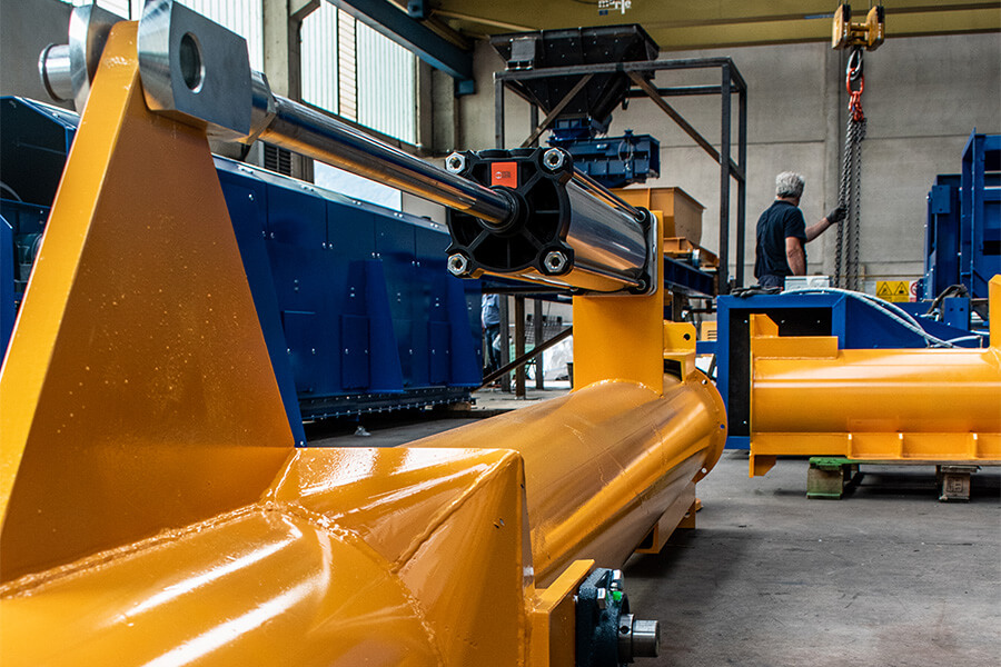 ihs-azienda-produzione-impianti-industriali